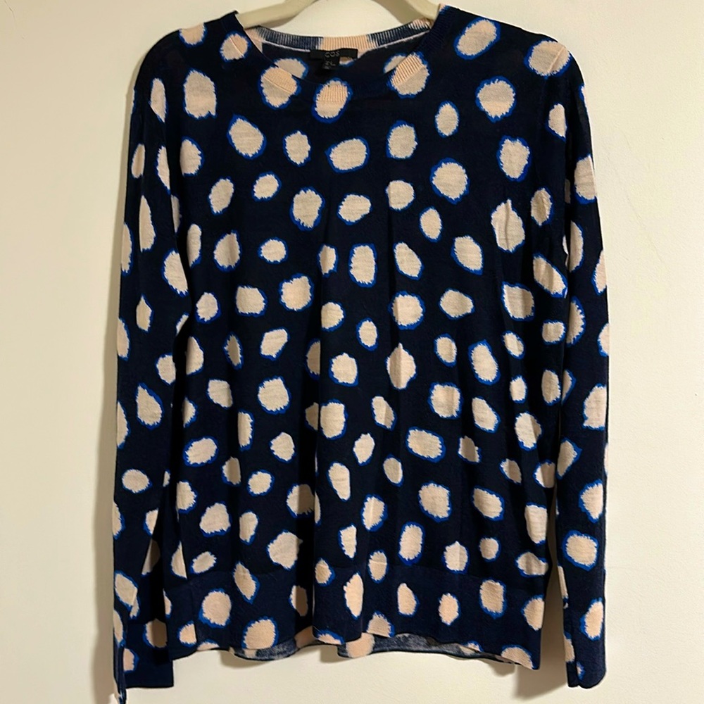 Cos thin 100% wool sweater spot patterned